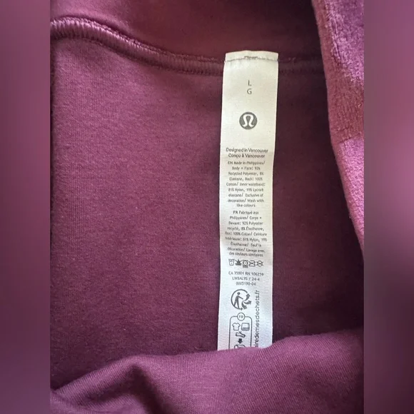 NWT Lululemon‎ Scuba High-Rise Mini Skirt *Velvet Garnet Red Large - Picture 8 of 8